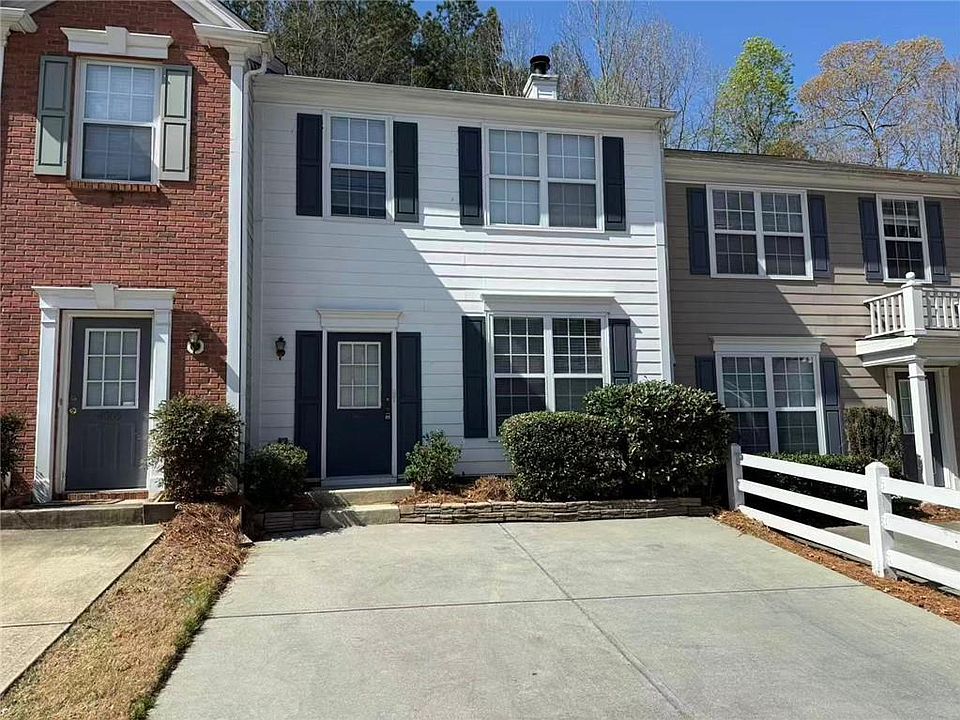 1st image of 4063 Howell Park Rd