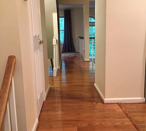 2nd image of 10508 Grosvenor Pl