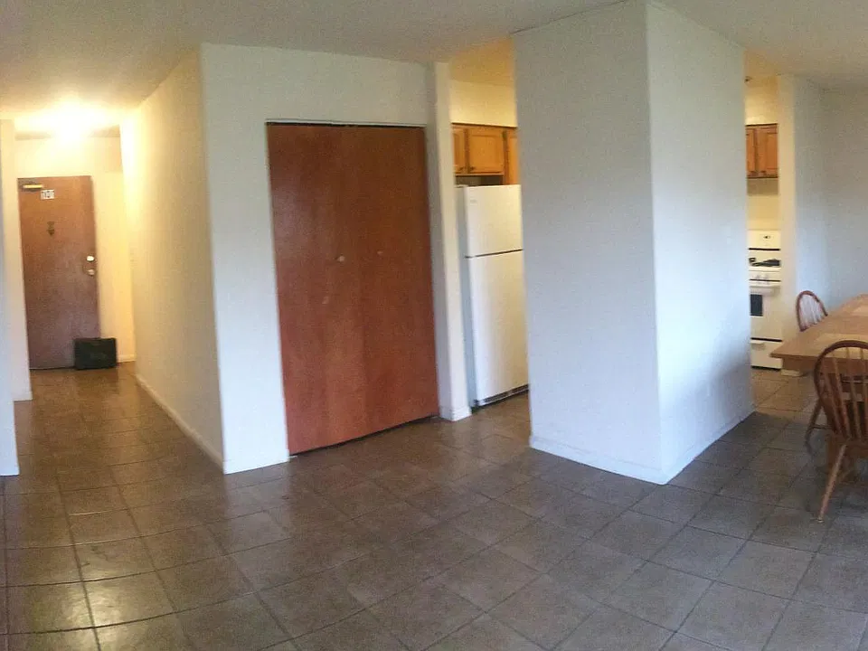 835 W College Blvd #101