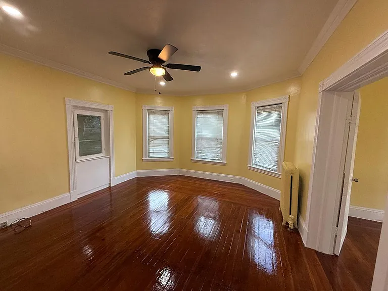 235 Boylston St #3 — Photo 3