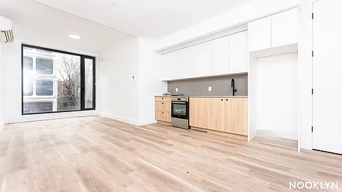 303 Wythe Ave #204 Photo 1