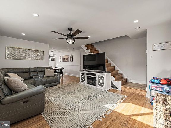 5th image of 614 S Garfield Ave
