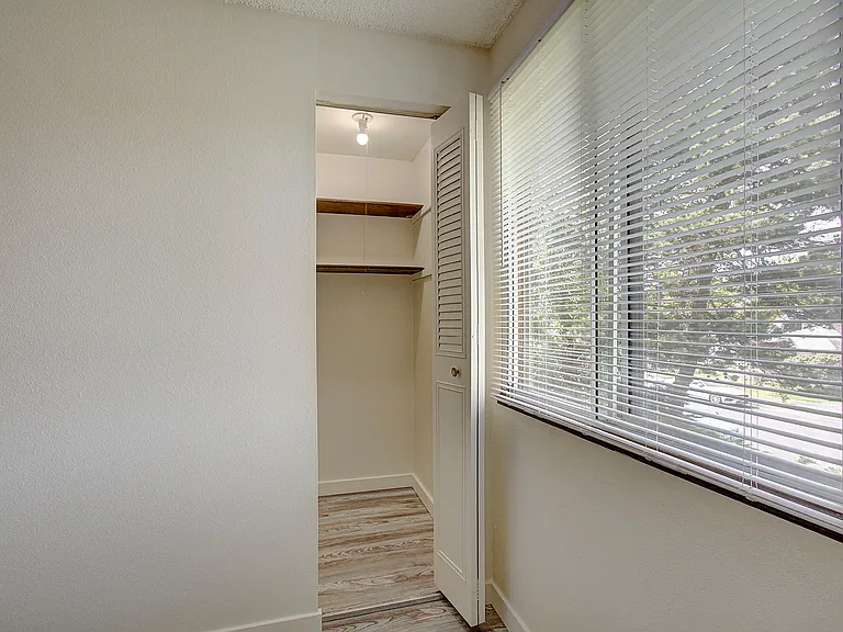 919 U St — Photo 18