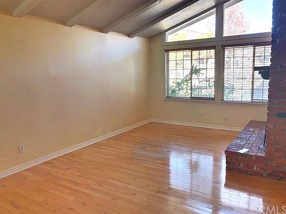Spacious Living Room with great mountain views and brick fireplace
