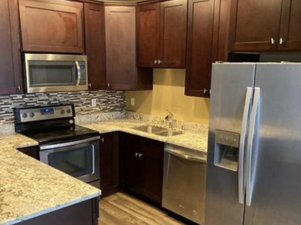 2nd image of 695 Keavy Rd #96/100