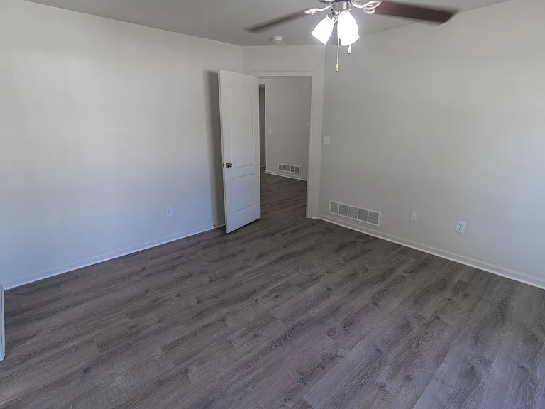 1408 Bodie Dr — Photo 16