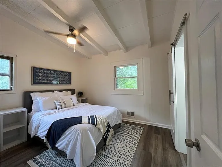 2956 Monterey Dr — Photo 14