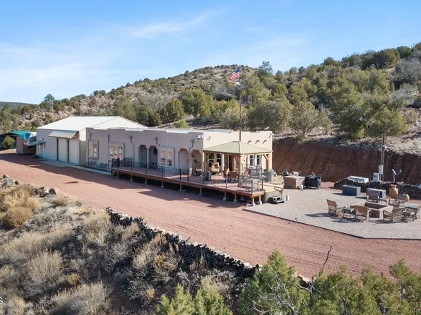 2932 N Skylight Dr, Kingman, AZ 86401