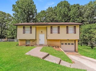 626 Yellowbird Ln, Bessemer, AL 35023