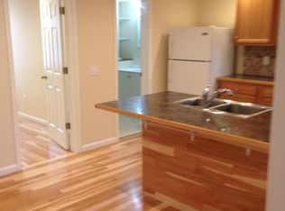 275 W Main St APT 1, Geneva, OH 44041