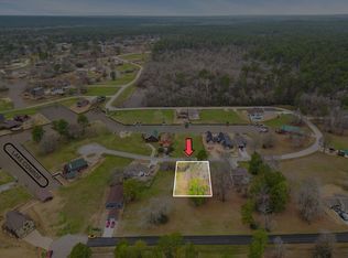 151 Wildwood Lake Dr N, Huntsville, TX 77340
