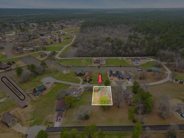 151 Wildwood Lake Dr N, Huntsville, TX 77340