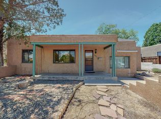1321 Lobo Pl NE, Albuquerque, NM 87106