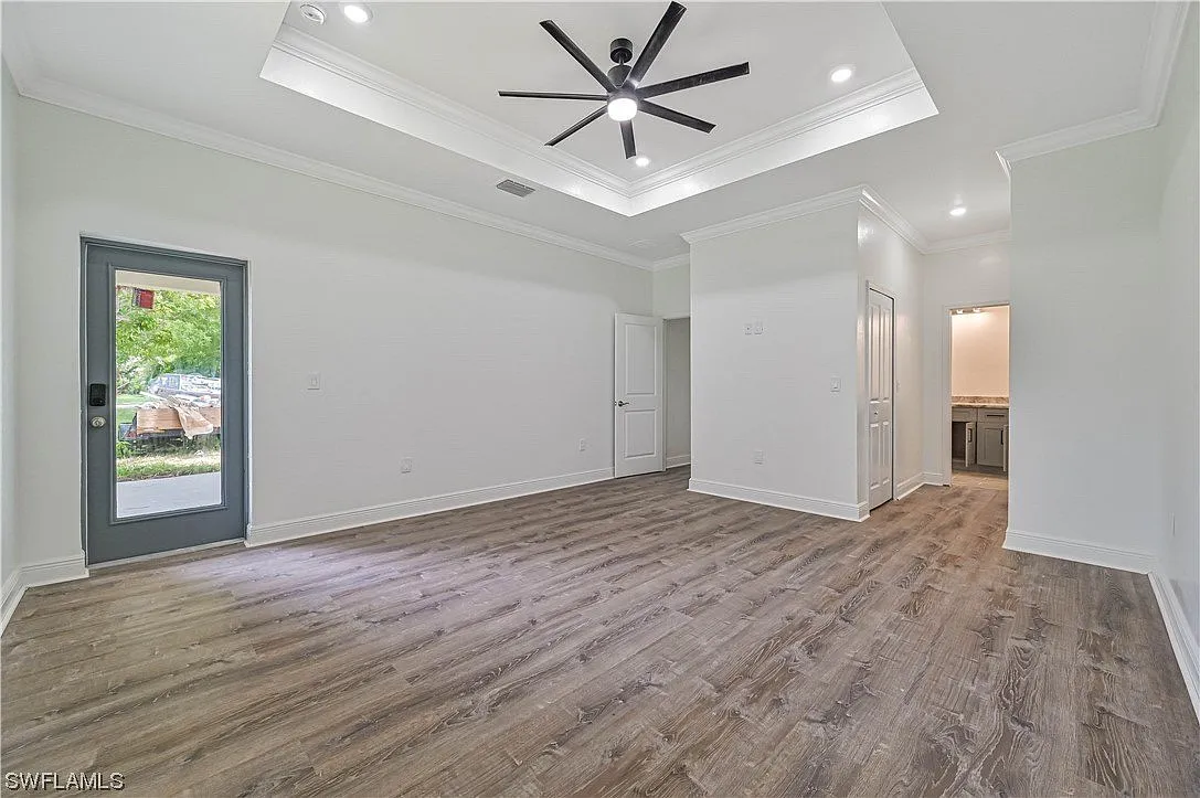 3 bed, 1410 sqft, $2,750 — Photo 2