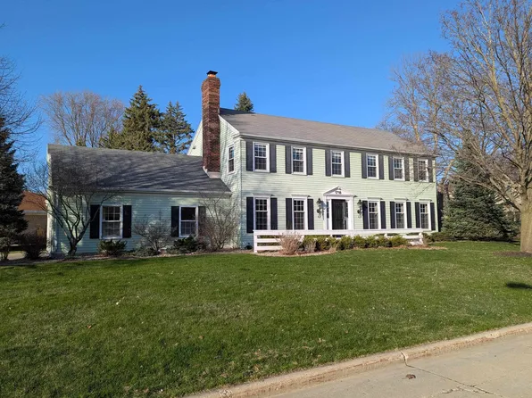 1718 W Reid Dr, Appleton, WI 54914