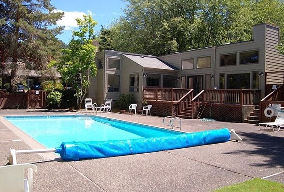 2nd image of 1763 NW 143rd Ave #32