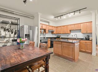 5376 Arlington Ct, Baton Rouge, LA 70820