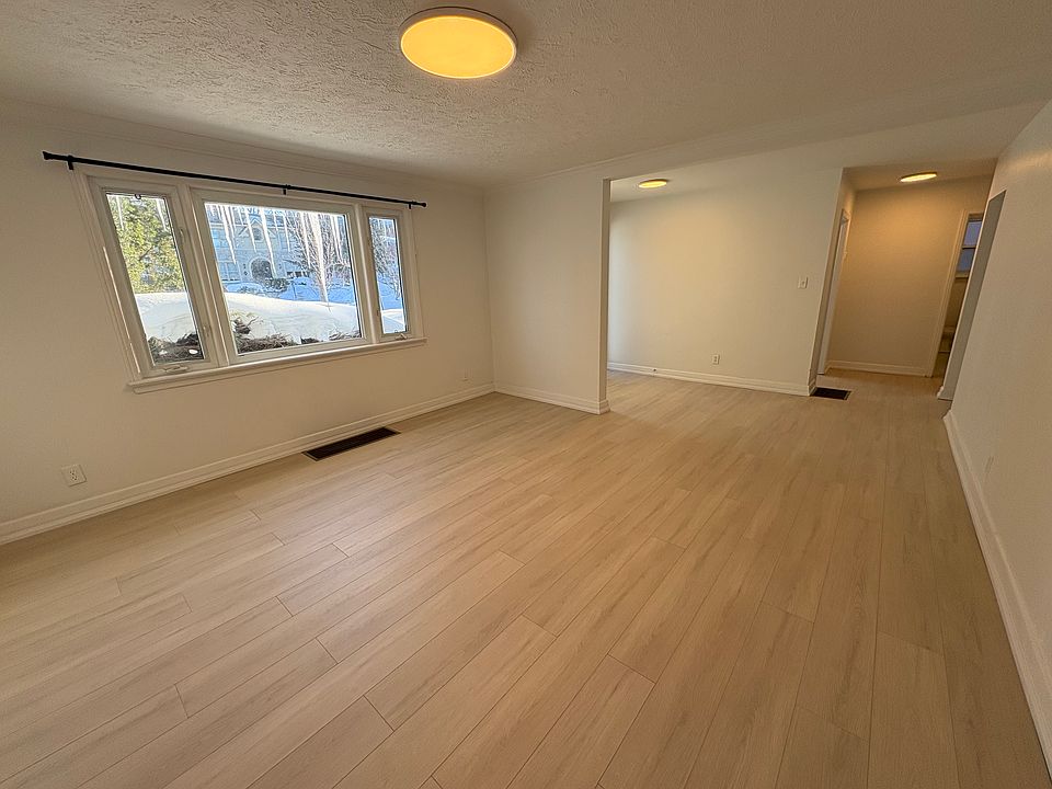 1st image of 108 Woodward Ave