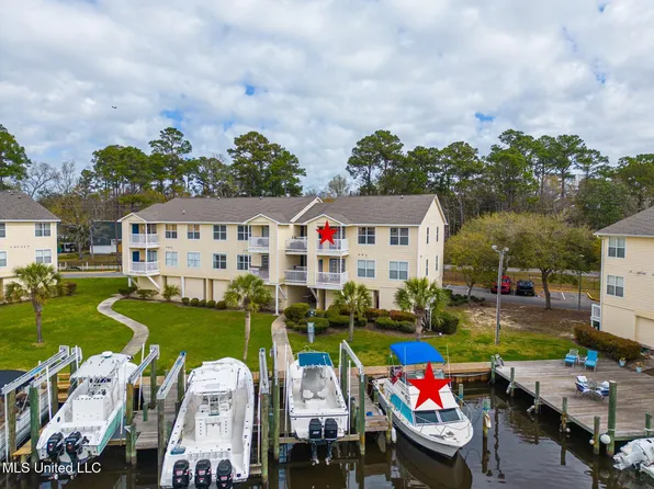 2421 Beachview Dr APT C2, Ocean Springs, MS 39564