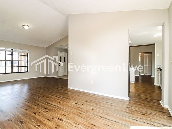 4th image of 7322 Dogleg Ct