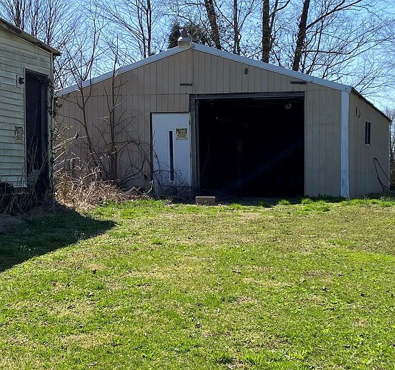2nd image of 153 Little Blue Springs Church Rd