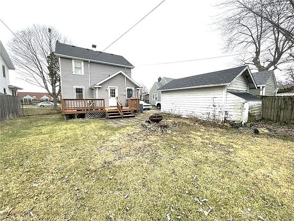 3rd image of 307 S Central Ave