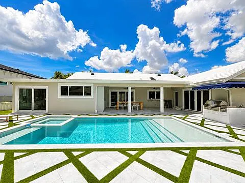 885 Nafa Dr — Photo 11
