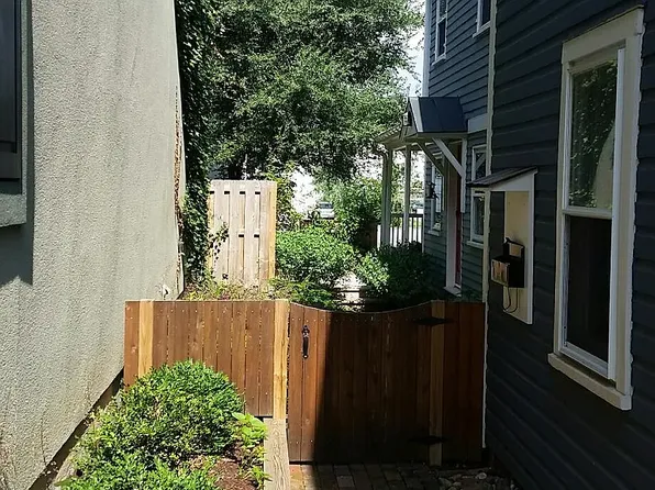 317 S Loudoun St #2, Winchester, VA 22601