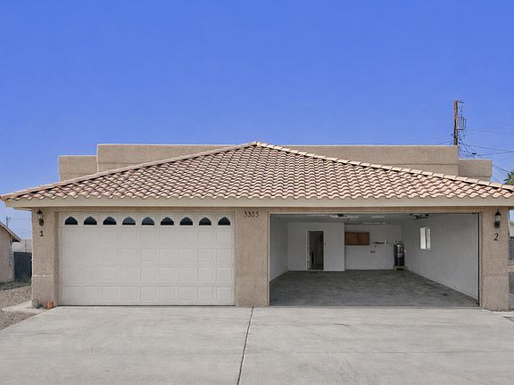 3rd image of 3355 Mockingbird Dr