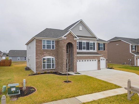 3rd image of 8705 Ballard Ln