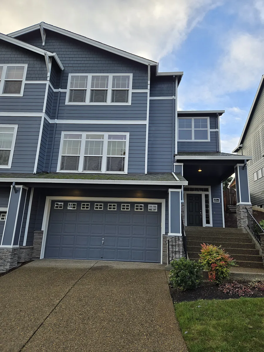 Building Photo - 15970 SW Snowy Owl Ln
