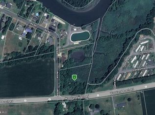 681 Shorty Ln, Smyrna, DE 19977