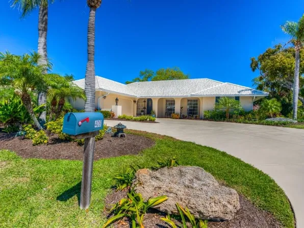 408 Yacht Harbor Dr, Osprey, FL 34229