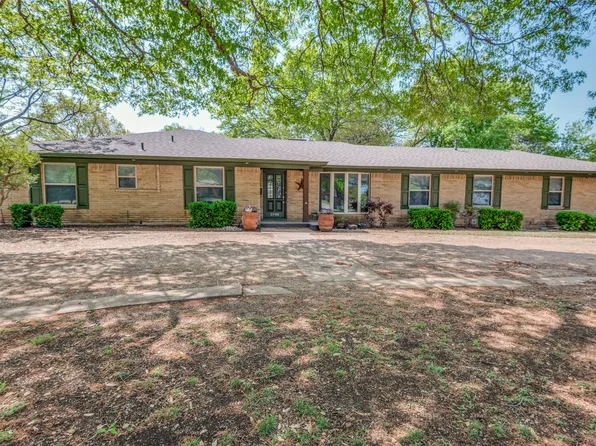 3908 Royal Ln, Dallas, TX 75229