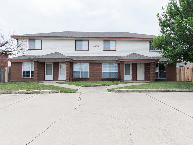 4408 Deek Dr #D — Photo 2