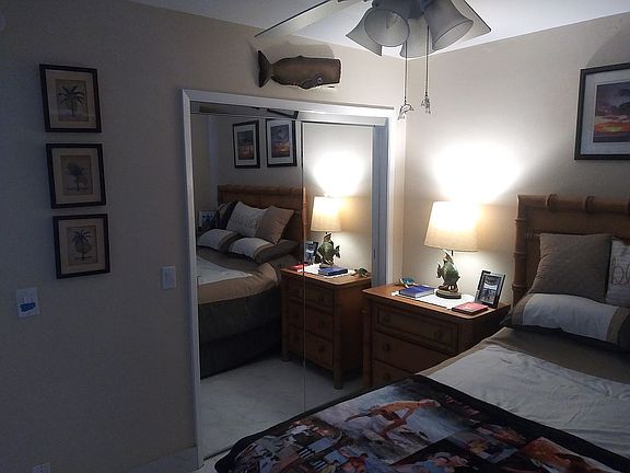 4th image of 700 Pine Dr APT 109