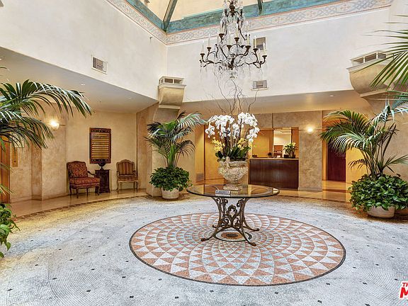 3rd image of 11500 San Vicente Blvd APT 318