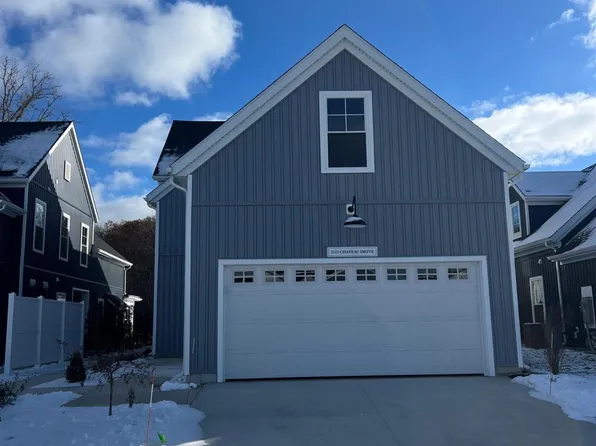 2521 Chateau Dr, Pt Clinton, OH 43452