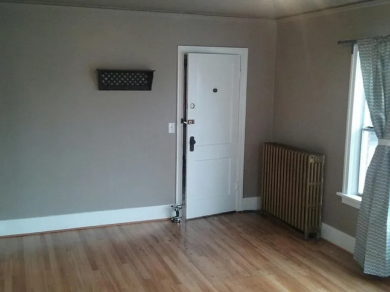 500 Hillkress Ave — Photo 11
