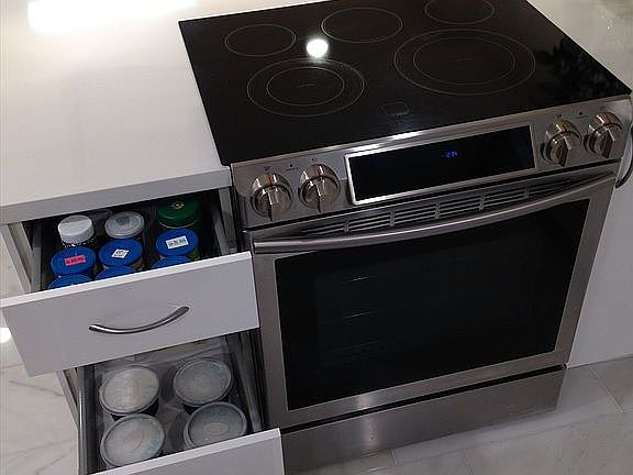 Center cooking island