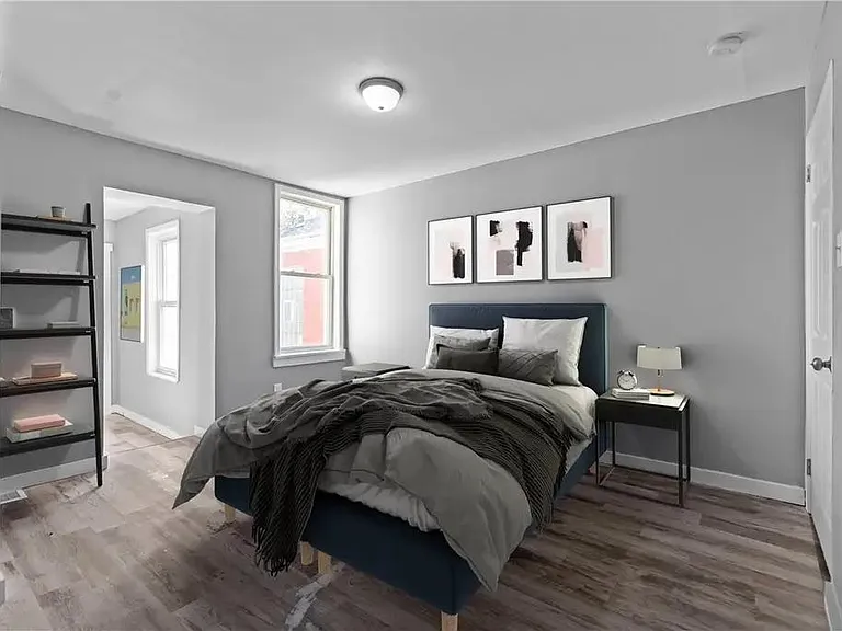 363 44th St #1 — Photo 3