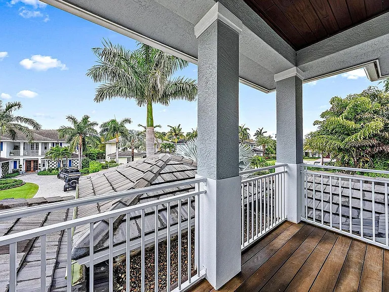 2500 Estates Dr — Photo 17