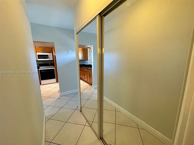 5021 W Oakland Park Blvd #309 — Photo 16