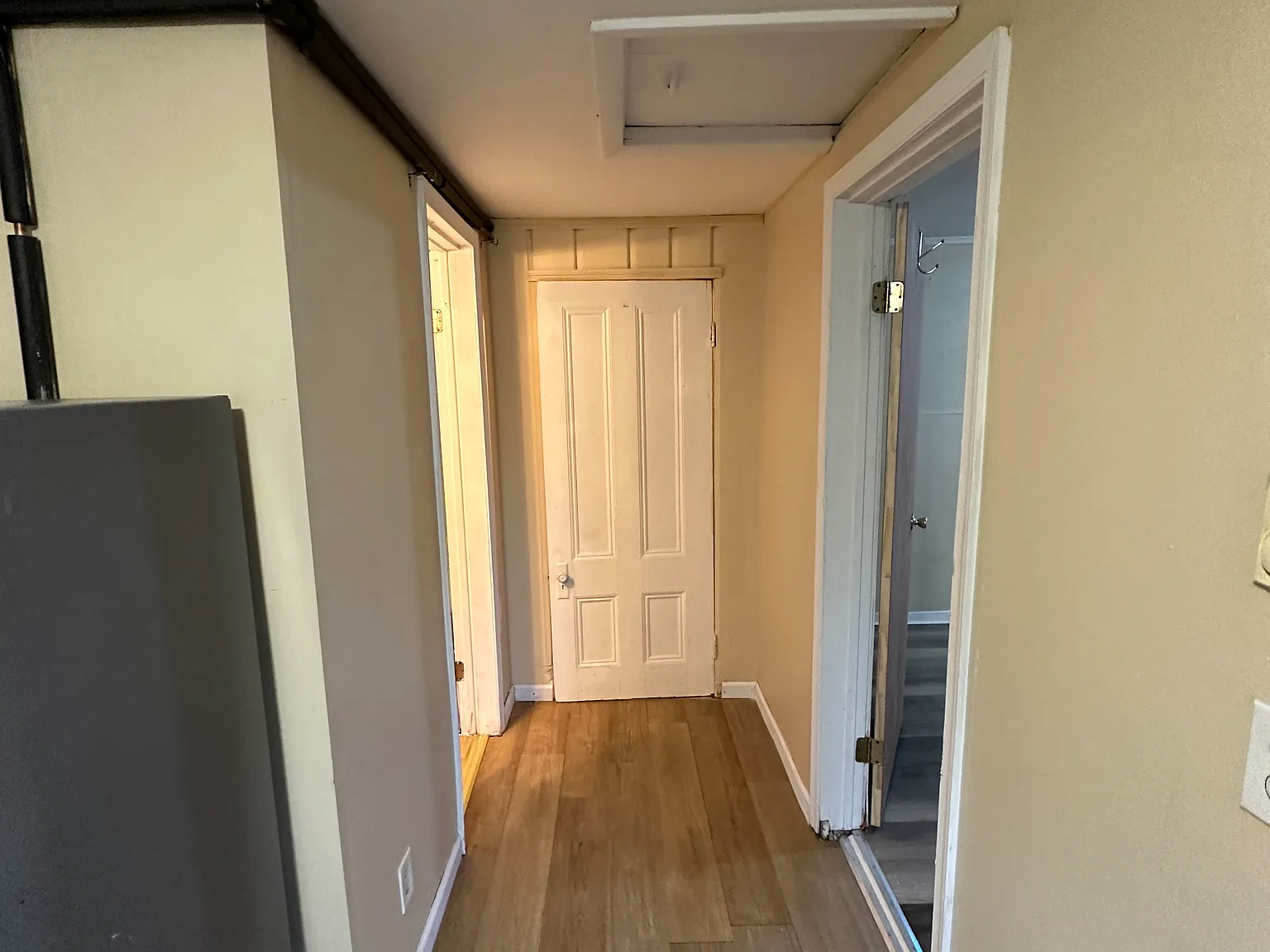 1 bed, $1,300 — Photo 2