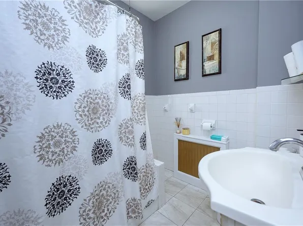 120-11 14th Road image 7 of 10