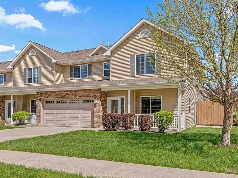 1659 Burr Dr — Photo 1