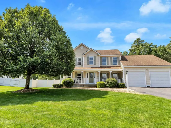 109 Filips Glen Drive, Manchester, NH 03109