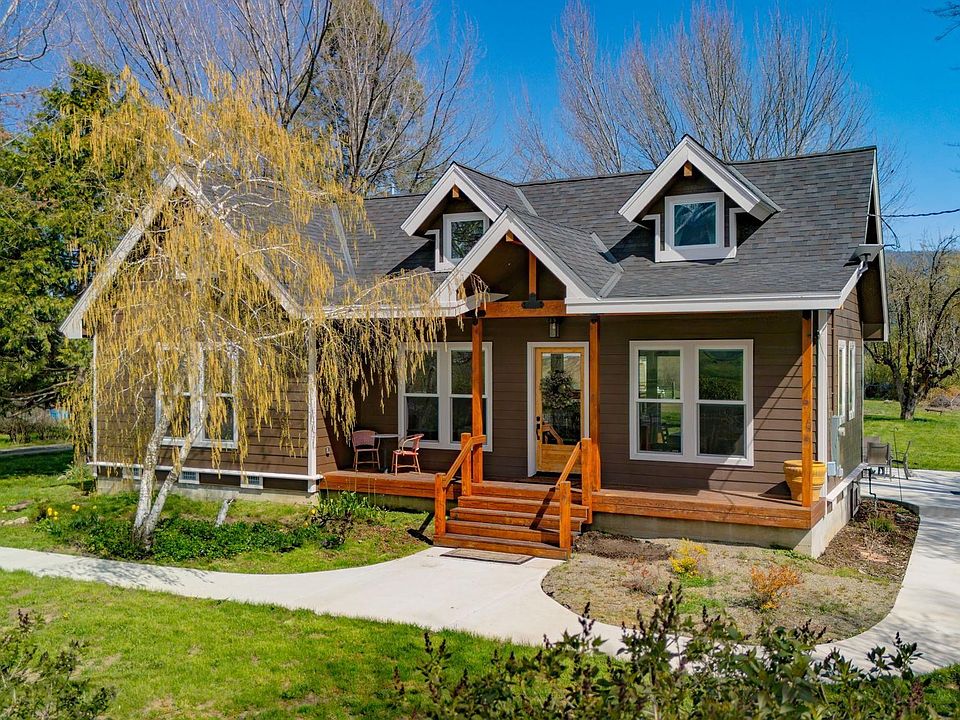 1st image of 894 Stampfli Ln