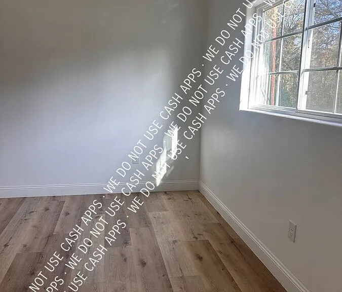 1003 Lynn St #A — Photo 7