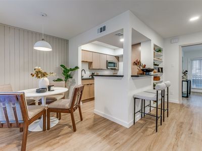 4239 McKinney Ave APT 202, Dallas, TX, 75205